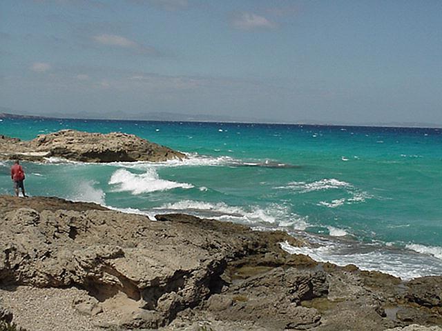 Incoming waves - Formentera, September 2000